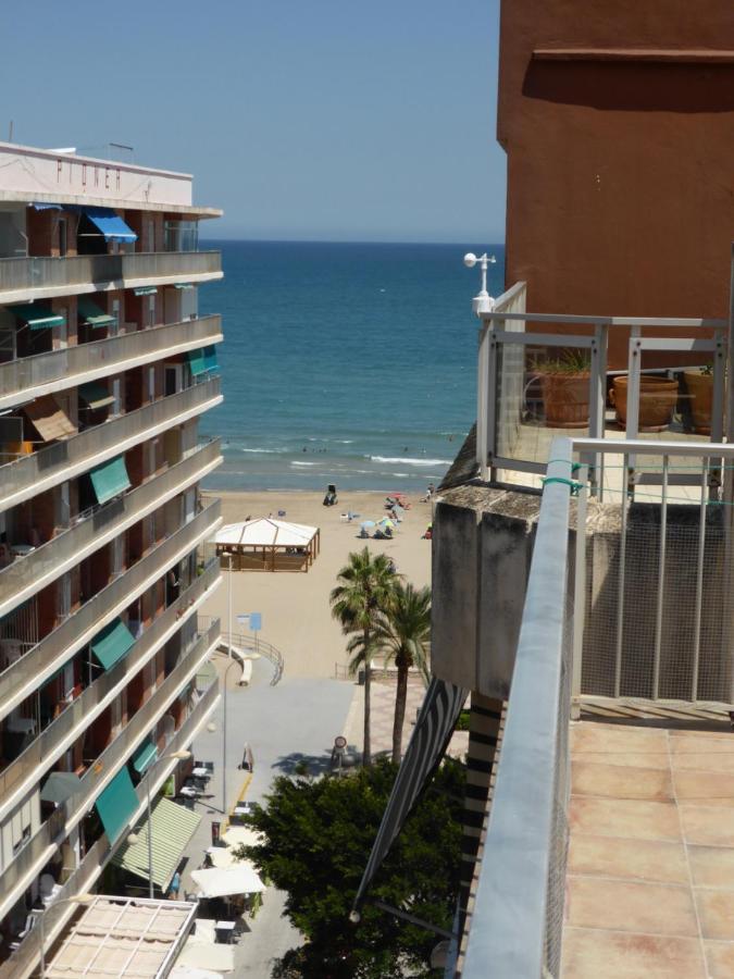 Atico A 100 Metros De La Playa Apartment Кулера Екстериор снимка