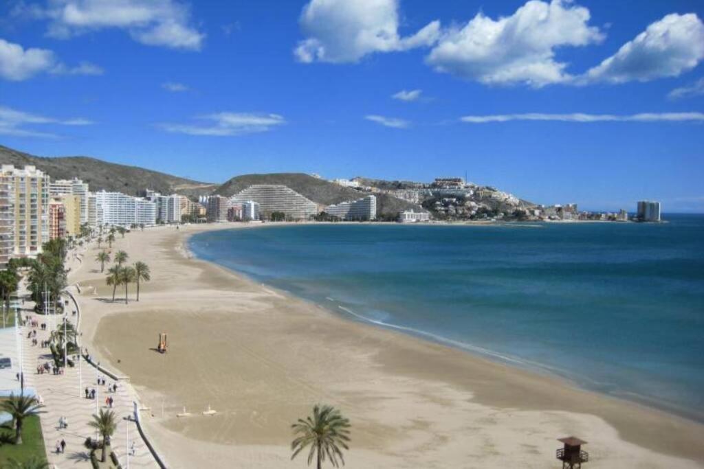Atico A 100 Metros De La Playa Apartment Кулера Екстериор снимка